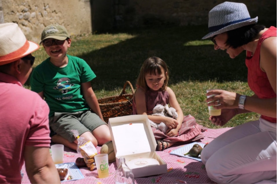 pique nique en famille