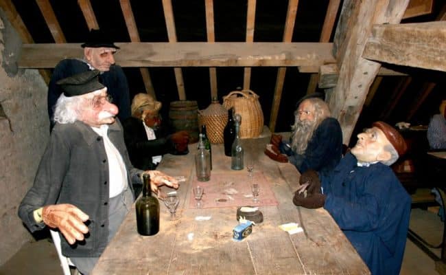 marionnettes à la maison du père mousset