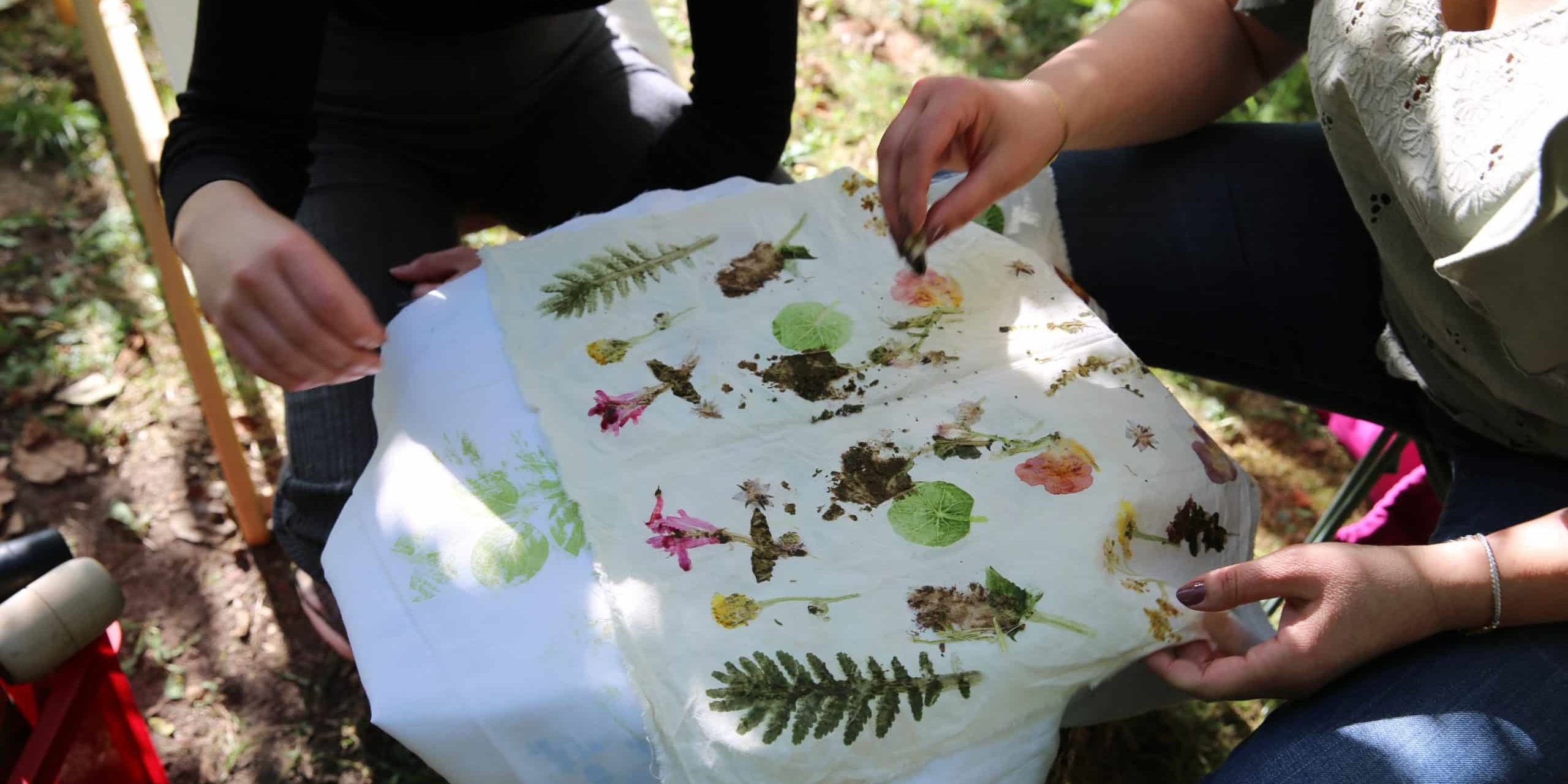 atelier impression vegetale au domaine de flottin